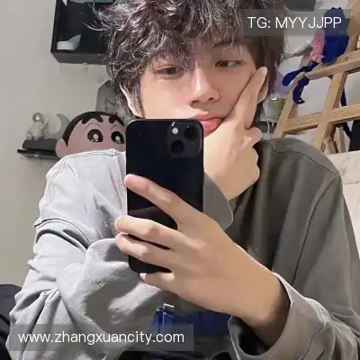 龚州旻